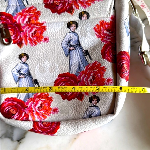 Star Wars Princess Leia Crossbody Bag NWT - Picture 10 of 10